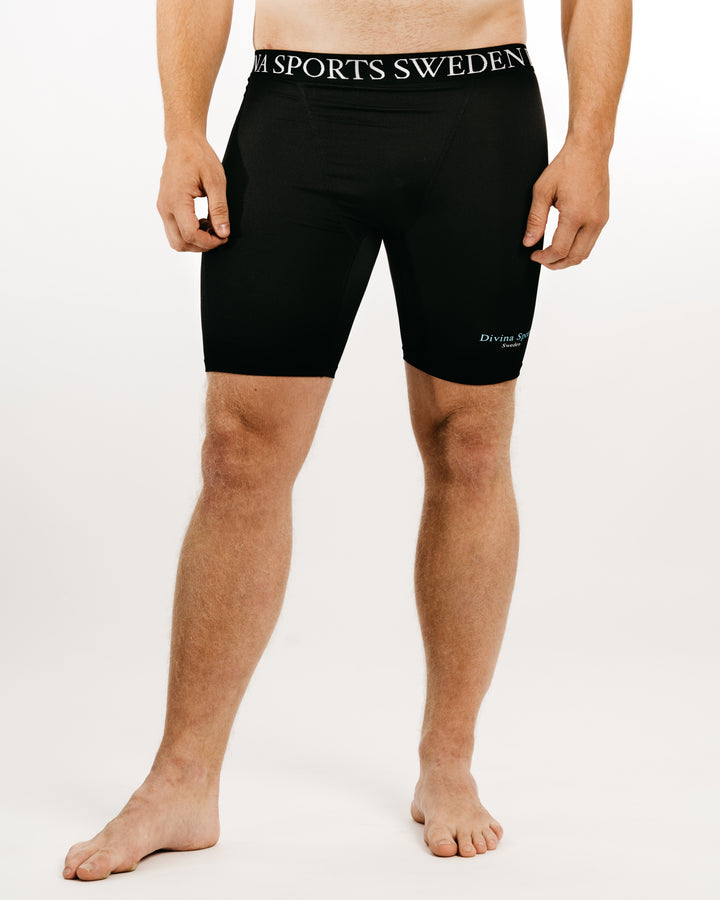DIVINA compression shorts front
