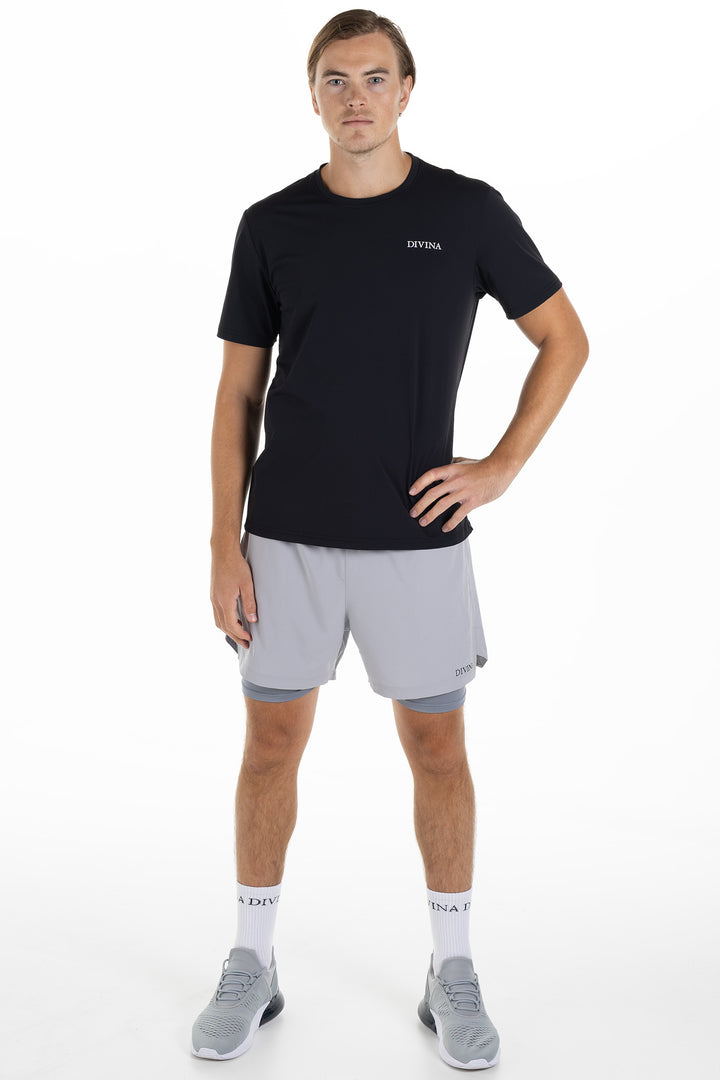 Fungor Black Shorts + Smooth Black T-shirt