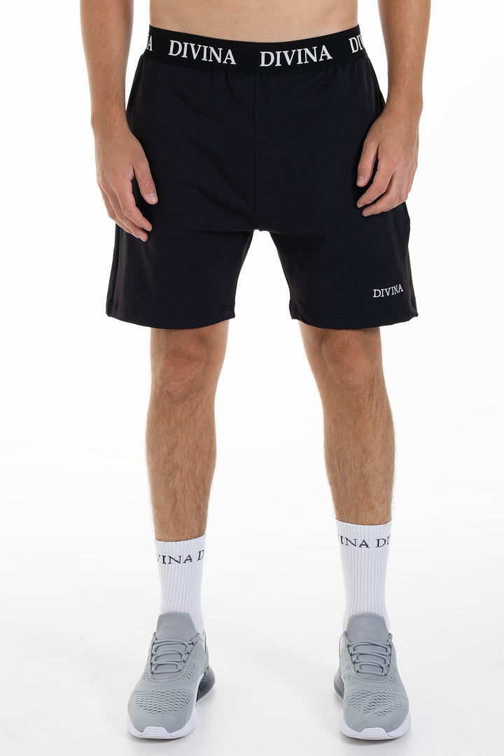 Shorts Ultra Black Front