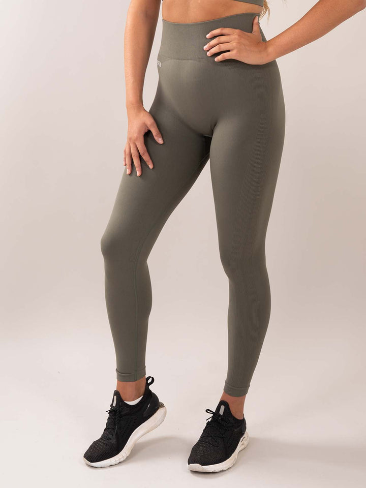 Aphrodite Seamless tights green side