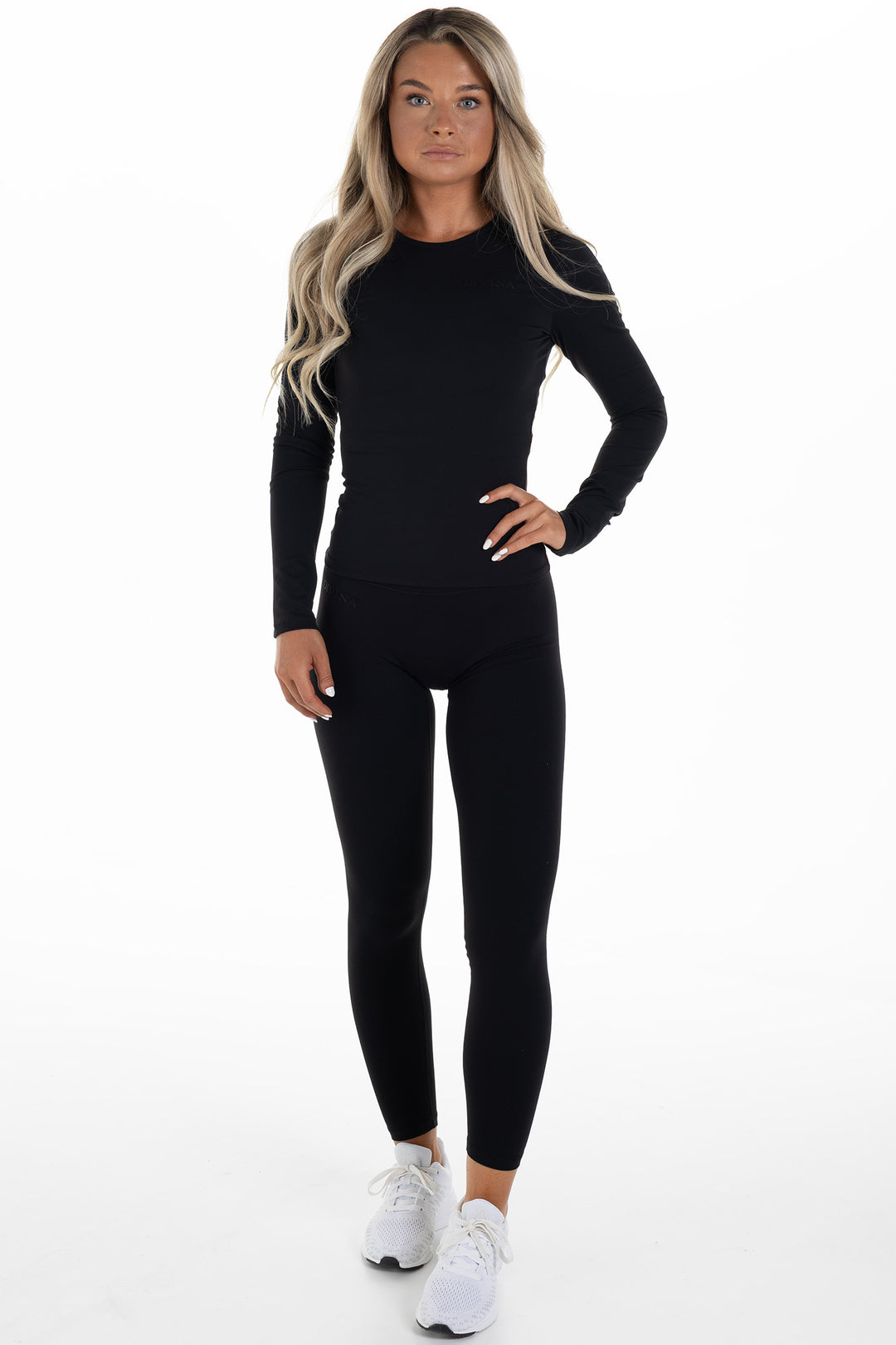 Athleisure Long sleeve Black Whole