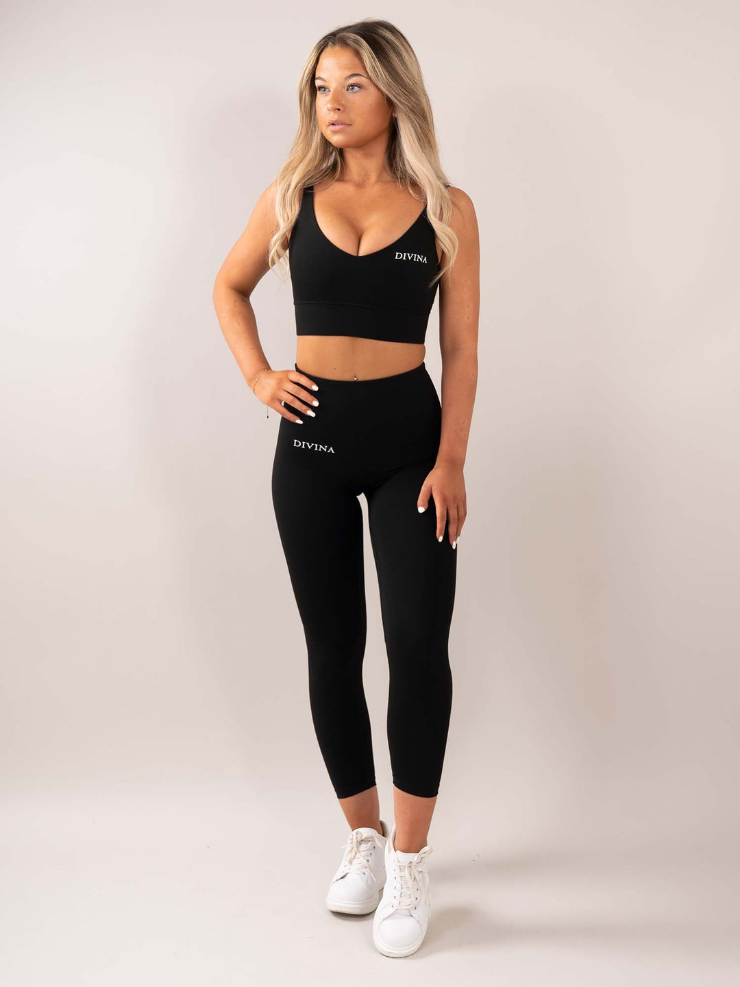 Fit set Black front