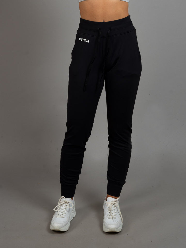 Pants Jogger Black front