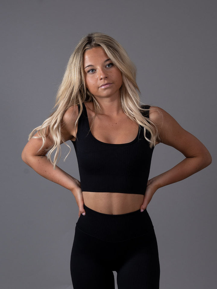 Ribbed Seamless Sports bra Lenis Black front