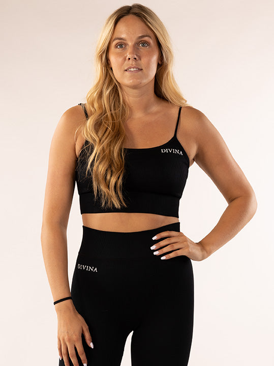 Ribbed Seamless Novi Black BH Front