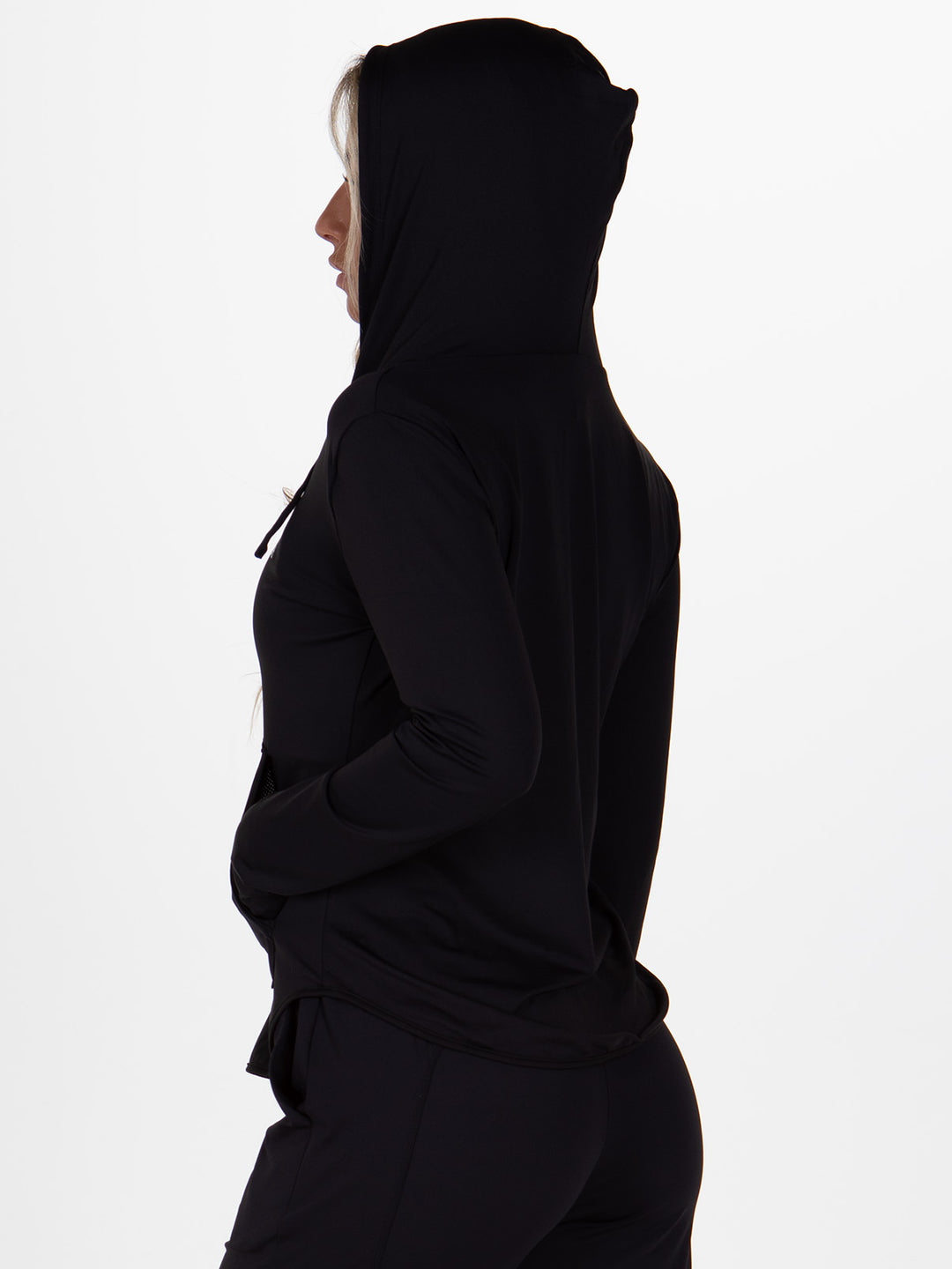 Nui Jacket Black Hood