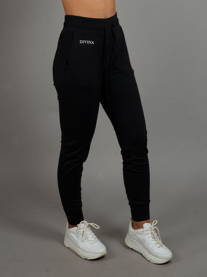 Pants Jogger Black side