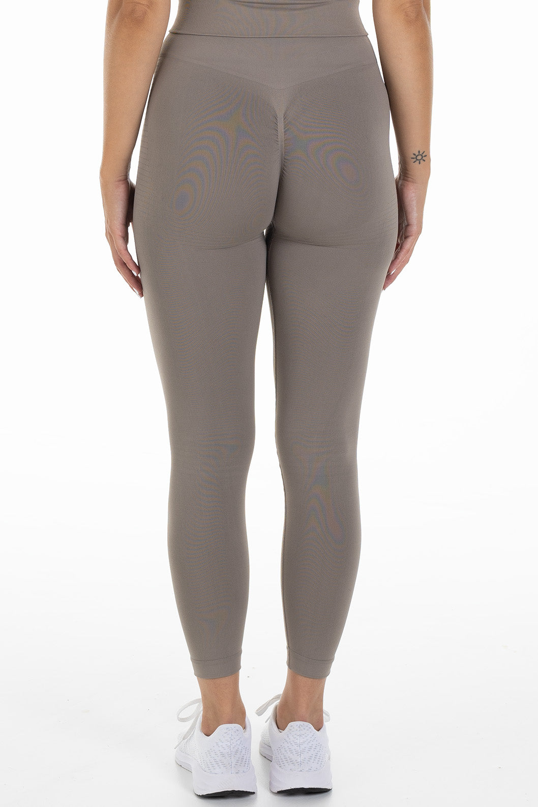 Seamless Scrunch Tights Sleek Coffee Back